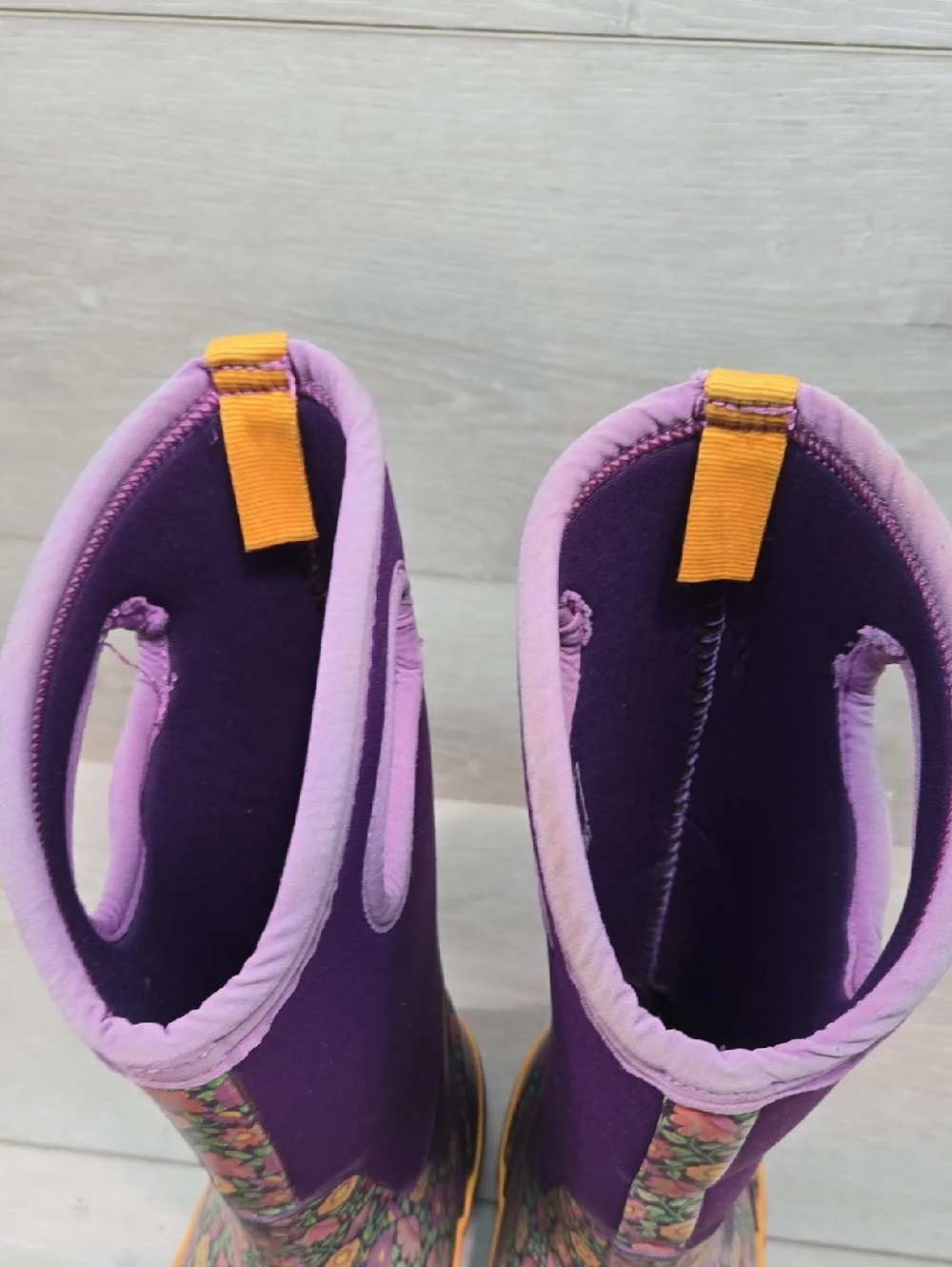 Bogs Kids' Big Girl Purple Floral Rain Boots Shoea Sz 3